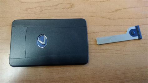 what is lexus smart key card|Lexus smart key card system.